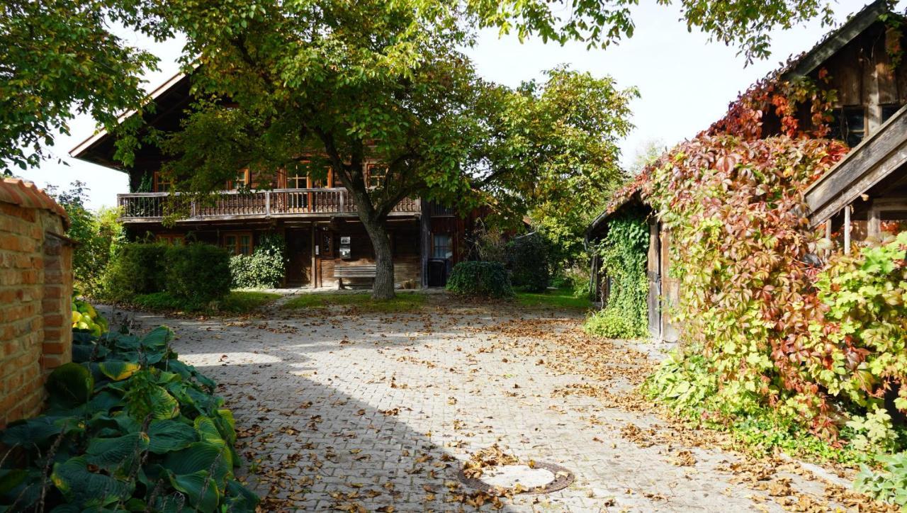 Das Neukirchen Inn Neuburg am Inn Exteriör bild